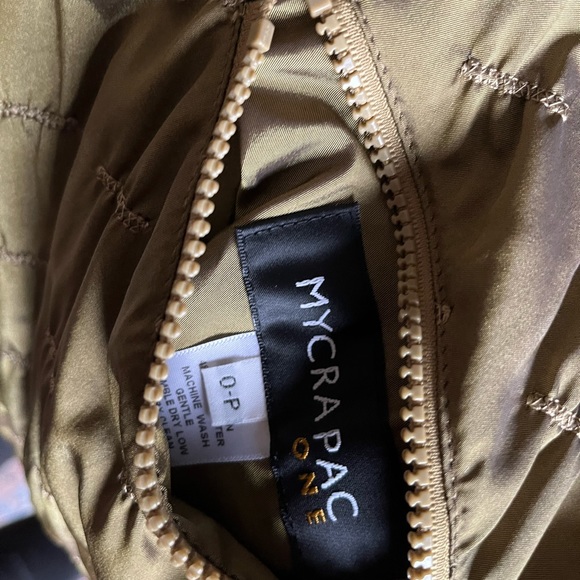 Mycra pac one designer long light jacket. Shiny olive green/gold. - Picture 6 of 10